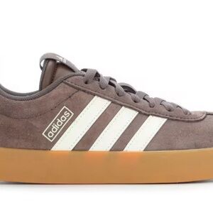 Adidas 3.0 VL Court Men’s 9.5 Women’s 11 NWOT